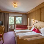 Otel Haflingerhof 3*