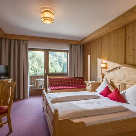 Hotel Haflingerhof 3*