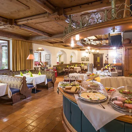 Hotel Haflingerhof 3*